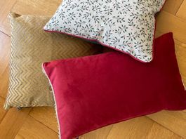 3-teiliges, hochwertiges Kissen-Set Weihnachten (NP CHF 300)