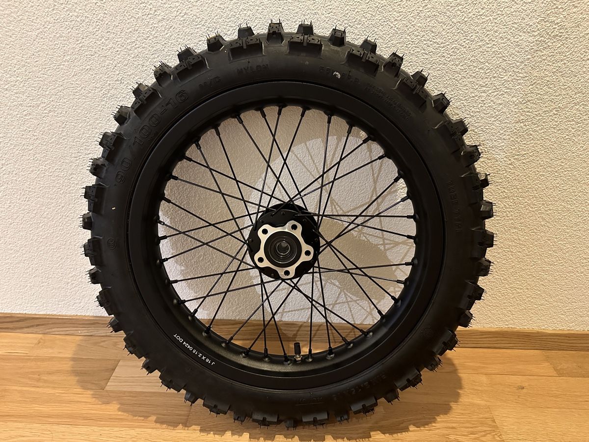 Mini Bike: Surron Ligth Bee 16 Zoll Rad – Nuovo (secondo la descrizione) da Alpnach-Dorf venduto da Skai0