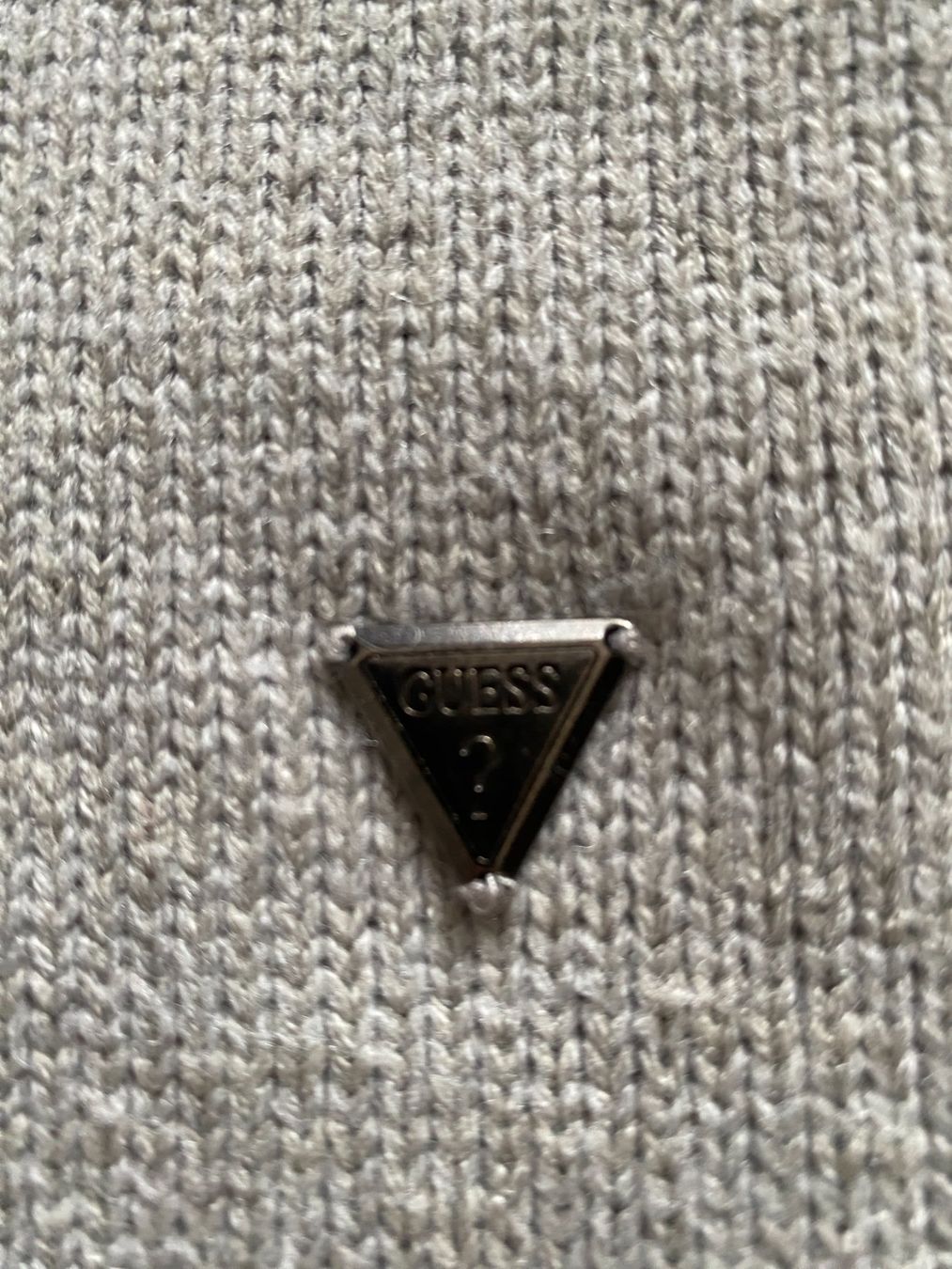 Guess Maglioni & Felpe: Guess Pullover (L) – Usato da Gümligen venduto da Vicky2 2