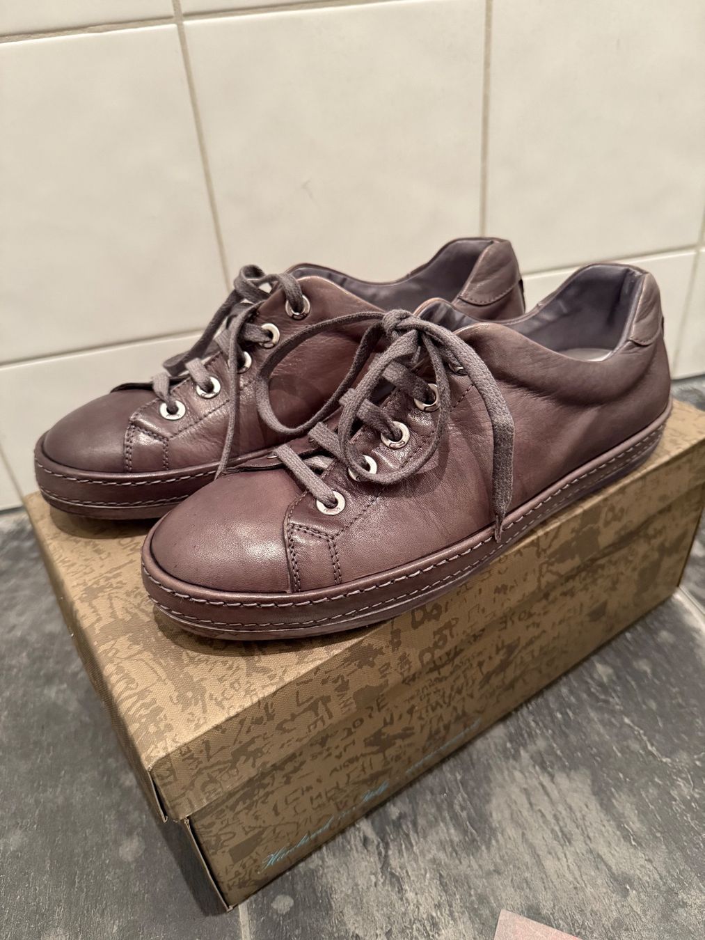 Moma Scarpe da uomo: Moma Sneaker grau Gr. 40 – Usato da Chur venduto da spicebone 4