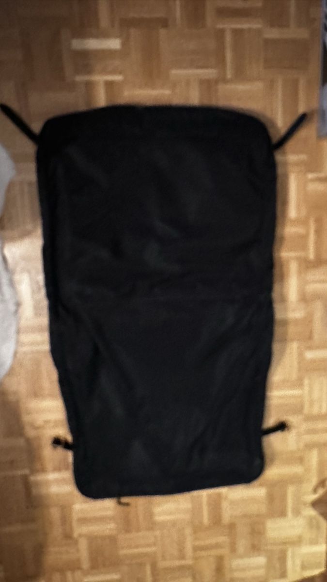 Porsche Borse: Porsche Kleiderschrank Tasche – Usato da Lachen SZ venduto da HelvetiaLuxury 4