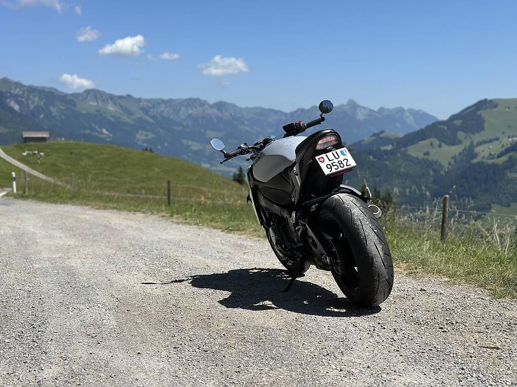 Suzuki Route: Suzuki GSX-S 1000 – D'occasion à Ruswil par CoolMan 1