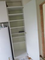 Schrank weiss mit Regalböden gebraucht