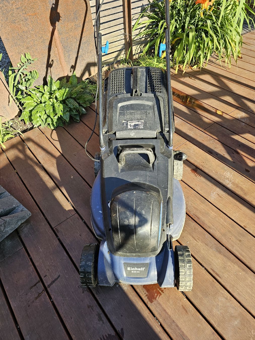 Einhell Tagliaerba: Elektrischer rasenmäher  einhell 43cm – Usato da Au SG venduto da riboflaf 6