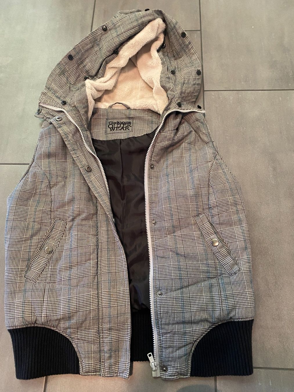 Gilets & Westen: Gilet Grösse M – Gebraucht aus Hergiswil LU von Kubb76