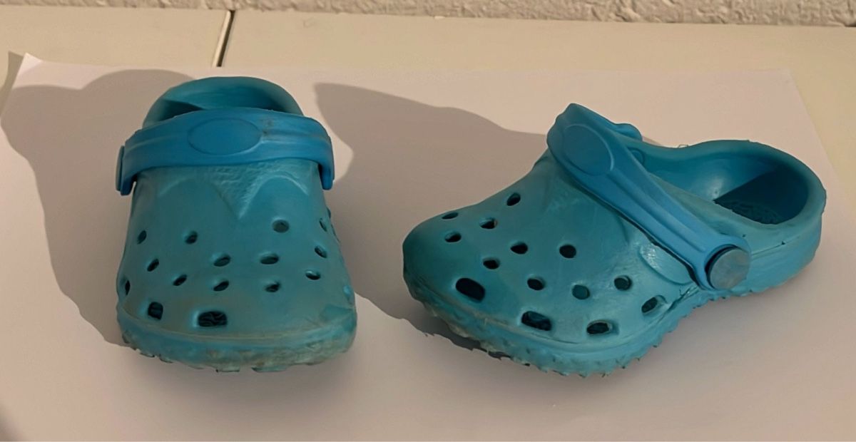 Scarpe da uomo: Gartenschuhe Grösse 5 / 20 – Usato da Stettlen venduto da Biienli