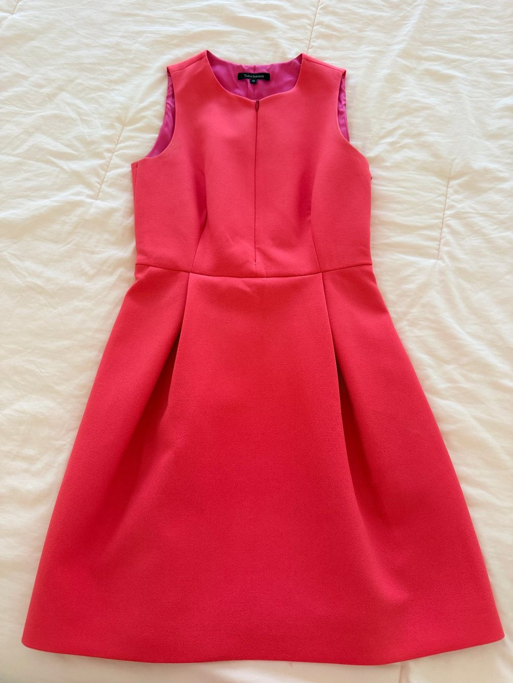 Tara Jarmon Robes: Robe Tara Jarmon – Neuf (Voir description) à Nyon par MK_AllenTX 1