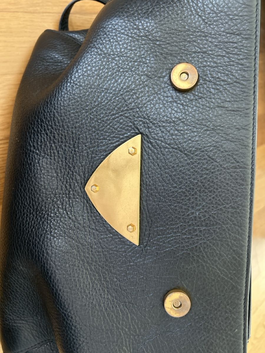 Coccinelle Taschen für Damen: Coccinelle Handtasche – Gebraucht aus Gossau SG von lar_fs8m 4
