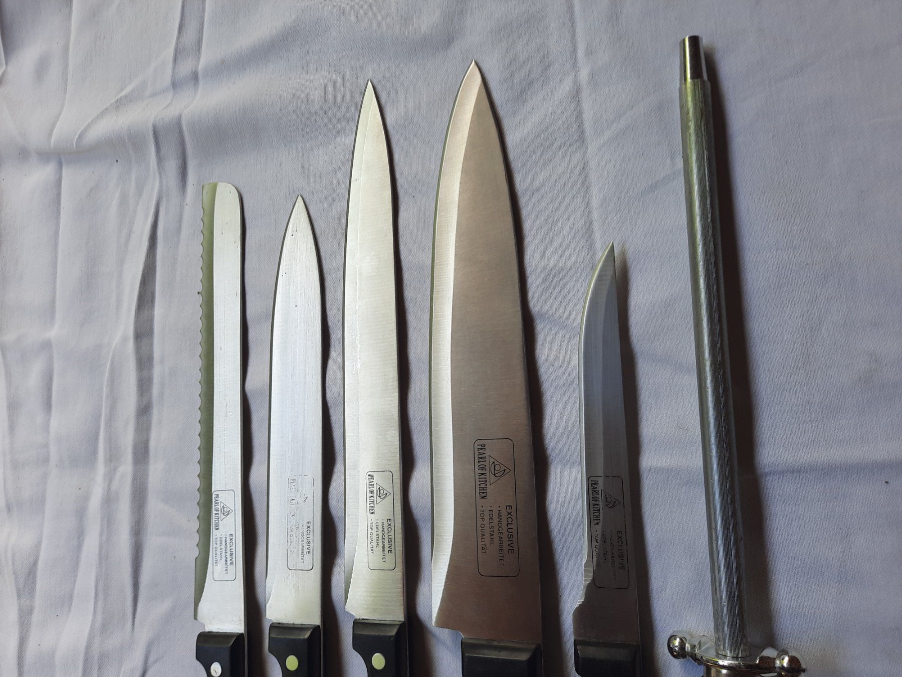 Coltelli da cucina: Verschiedene gute Messer mit Schleifmesser – Usato da Weinfelden venduto da JoeBaer 2