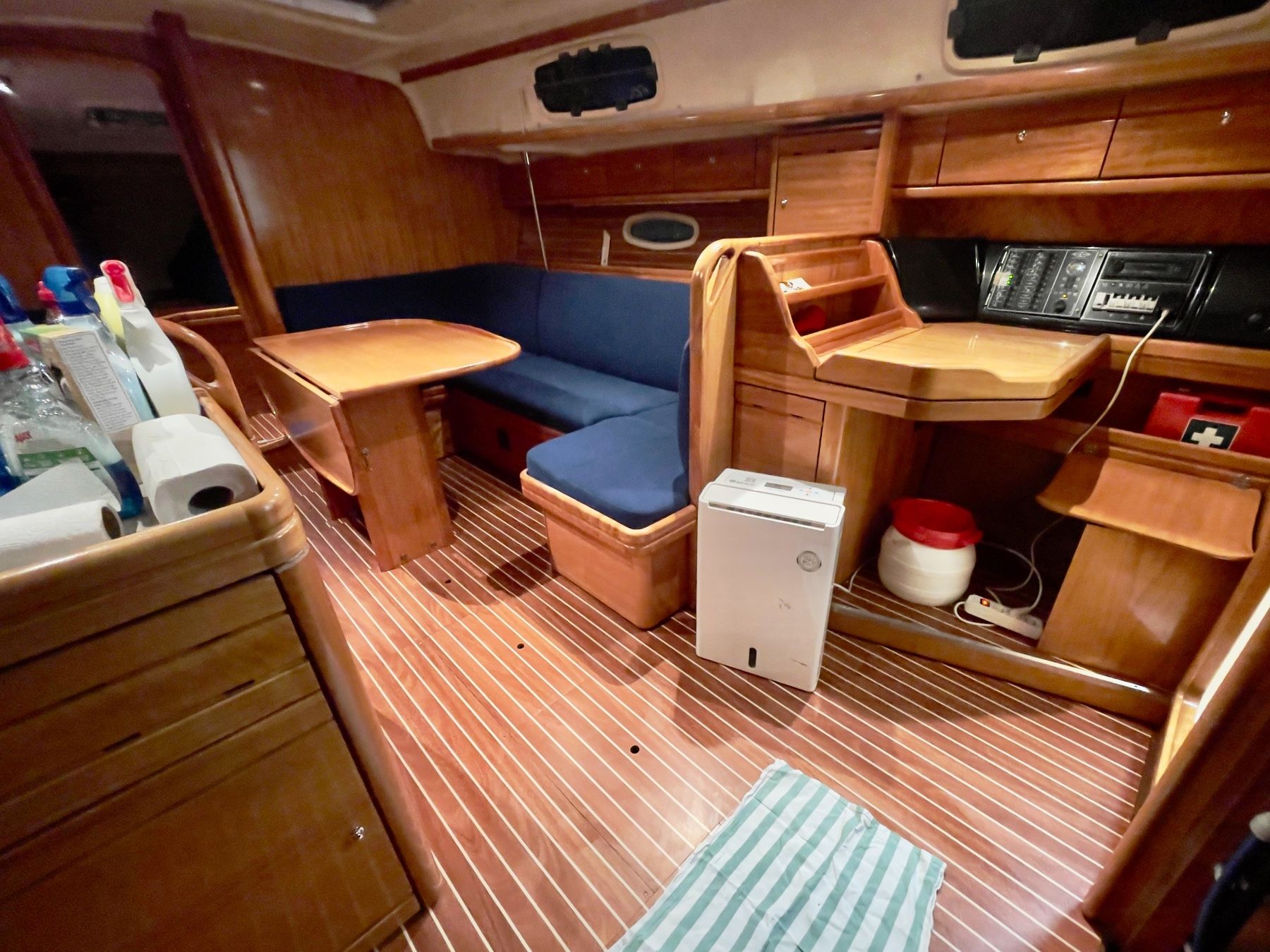Bavaria Barche: Bavaria 37-2 Cruiser – Usato da Zürich venduto da 9040 9