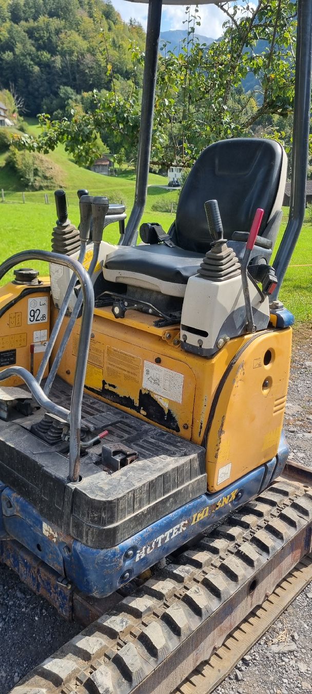 Hutter Excavateurs: Minibagger Hutter IHI 16NX 3377 h – D'occasion à Muotathal par RSK5 4