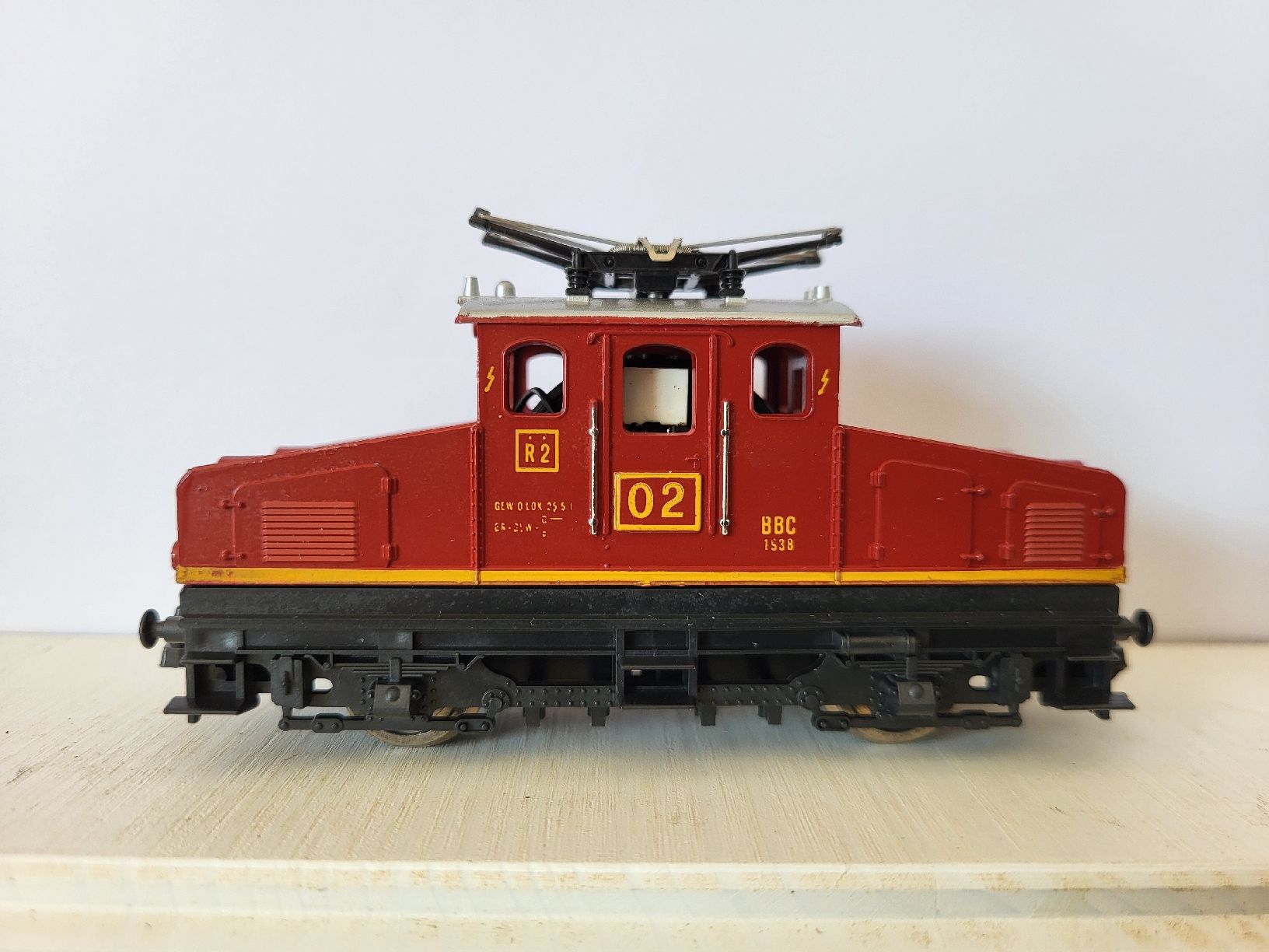 Lima Modellini di ferrovie: Rangiertraktor Ee 2/2 SBB BBC H0 GS Lima – Usato da Cagiallo venduto da giulioci89 2