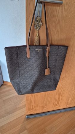 Michael Kors Shopper