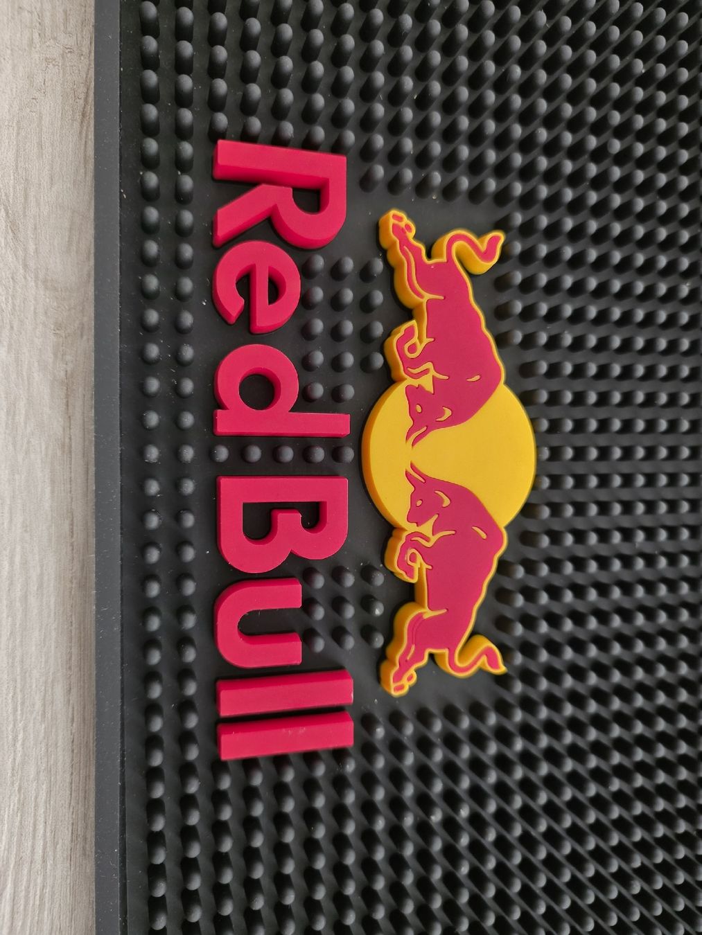 Untersetzer: Barmatte Red Bull Gummimatte – Gebraucht aus Dorf von Echo_Elements 2