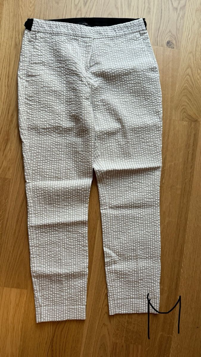 Zara Pantaloni: Sommer Stoffhose Zara Grösse M – Usato da Köniz venduto da blacksofa