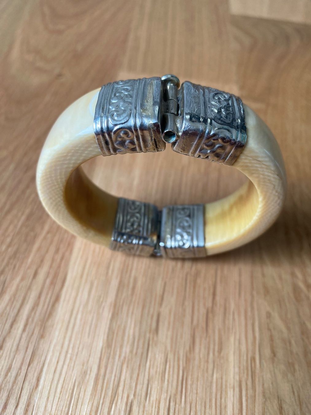 Bracciali & Braccialetti: Vintage Armreif – Usato da Zürich venduto da dbrot 7