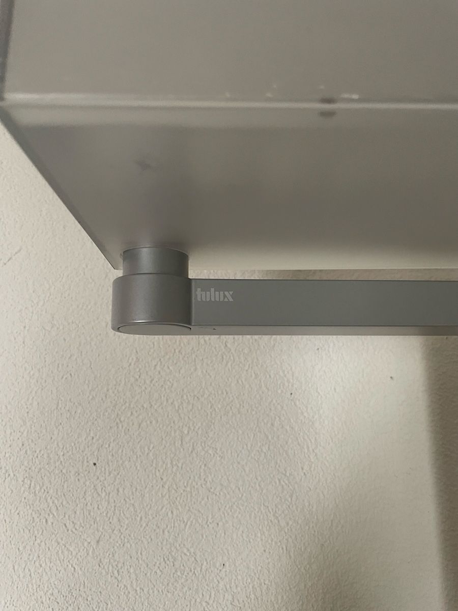 Tulux Lampade: Tulux Stehleuchte, Büro Lampe – Usato da Zürich venduto da Lupini 1