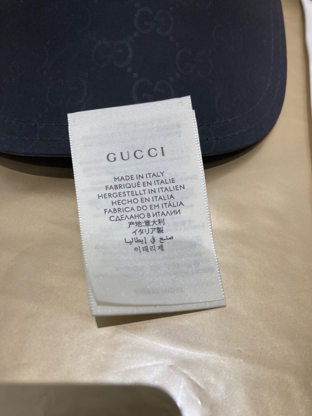 Gucci Copricapi, berretti & cappellini: Gucci 🧢 hut – Usato da Paradiso venduto da Kayakara 1