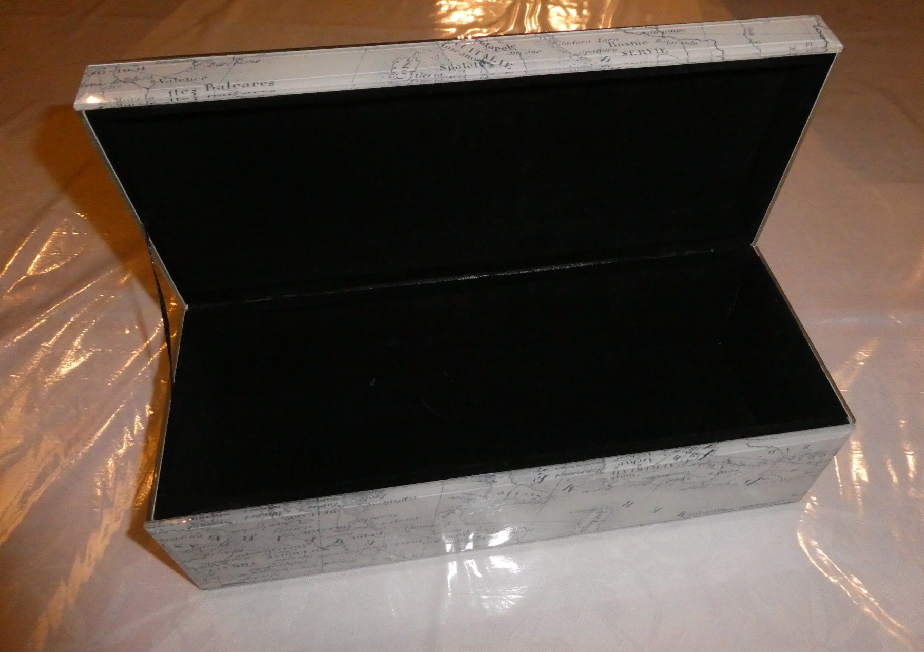 Coffrets à bijoux: Coffret  neuf – Neuf (Voir description) à Troistorrents par Marion70 1