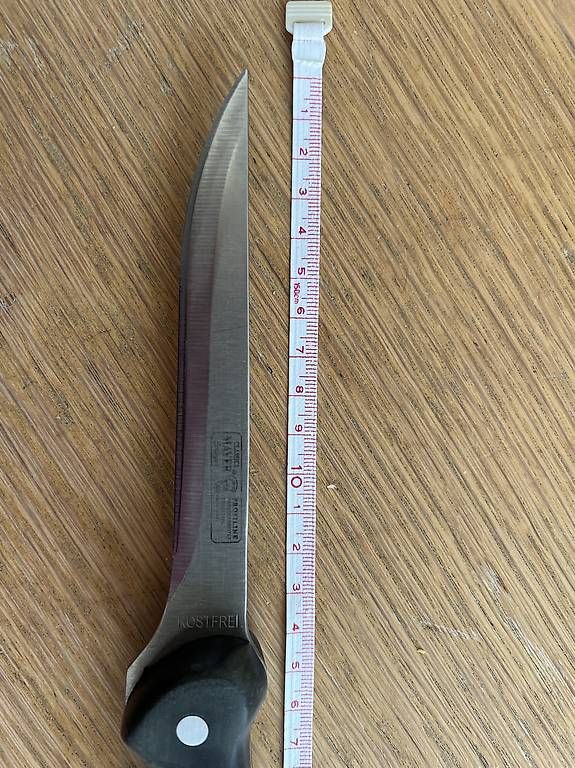 Coltelli da cucina: Classic Fleischmesser Rostfrei 14 / 27 cm – Usato da Basel venduto da ann_7w6q 2