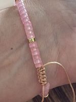 Joli bracelet fin en pierre quartz neuf