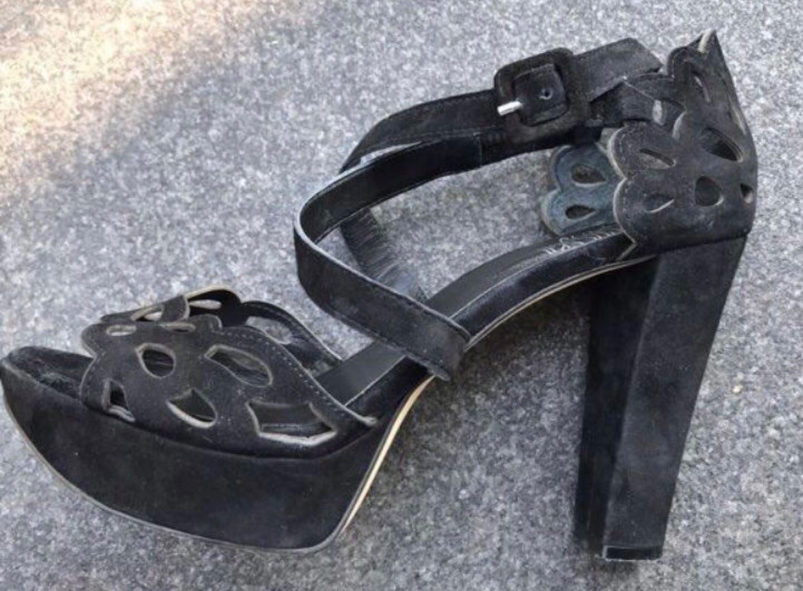 Scarpe da donna: Plateau sandalen gr.39 – Usato da Schöfflisdorf venduto da Bling_it_on 1