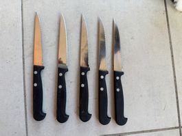 Gutes Set Steakmesser, 5 Stk., scharfe Wellenschliff-Klin...