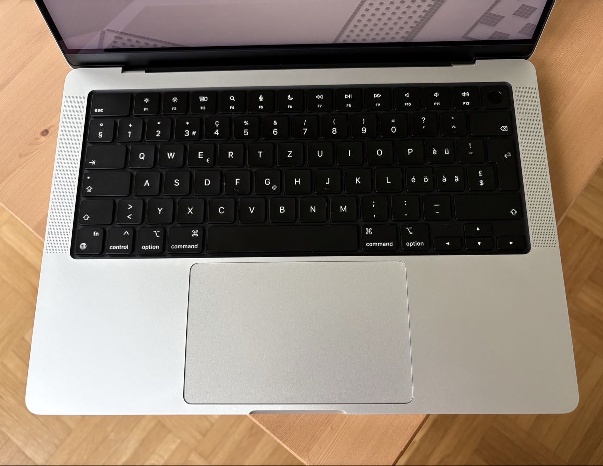 Apple Notebooks: MacBook Pro M4 +Apple Care – Neu (gemäss Beschreibung) aus Kriens von afr_f5x5 1