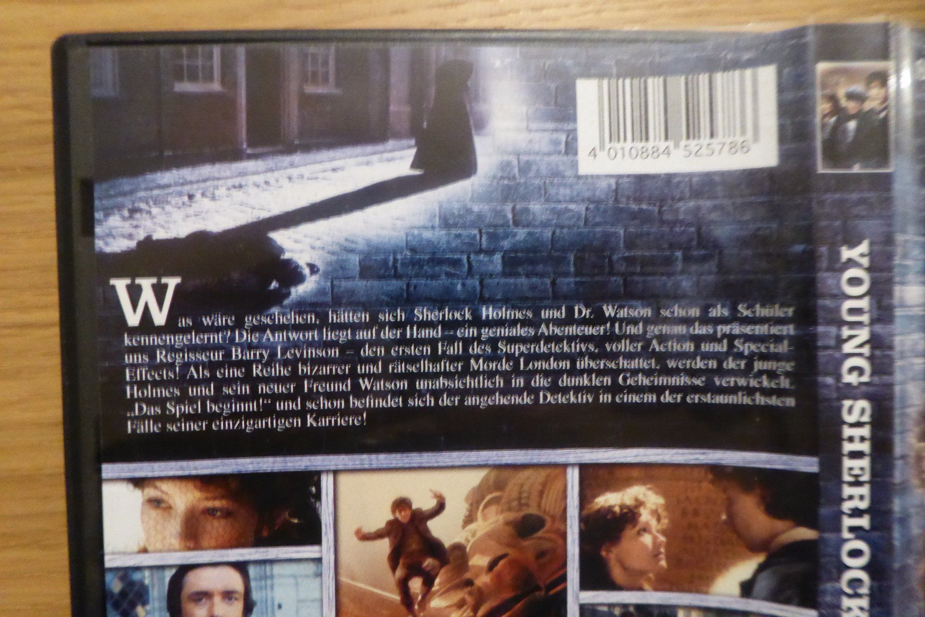 Tutti i DVDs: DVD Young Sherlock Holmes – Usato da Allschwil venduto da Summelsarium 1