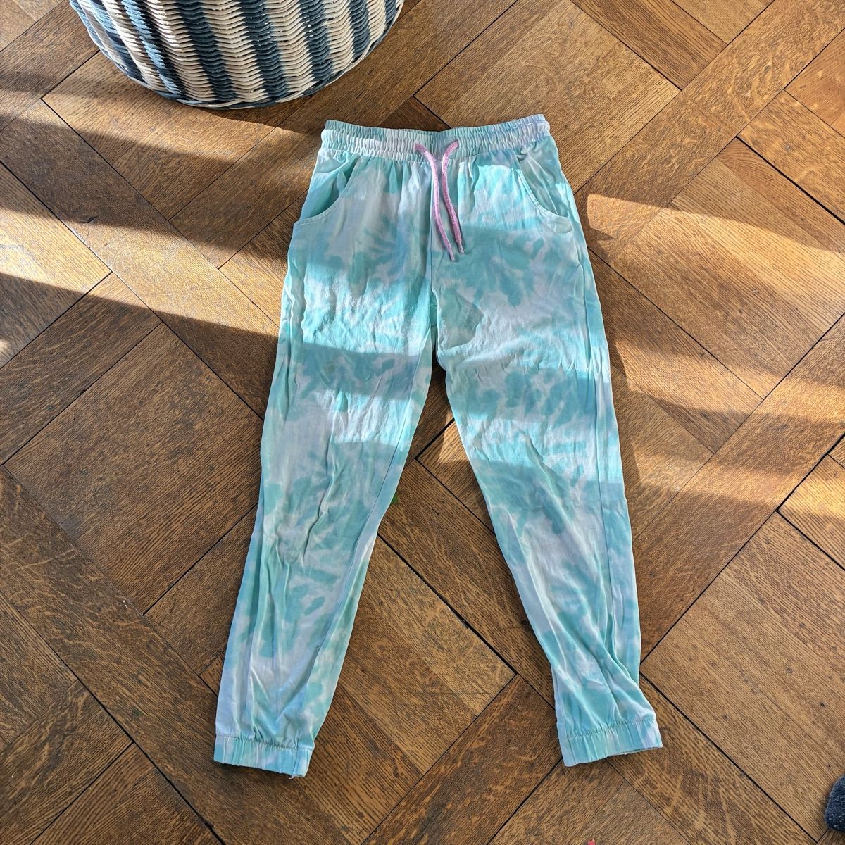 Pantaloni: Trainerhose 146 – Usato da Winterthur venduto da bunteperlen