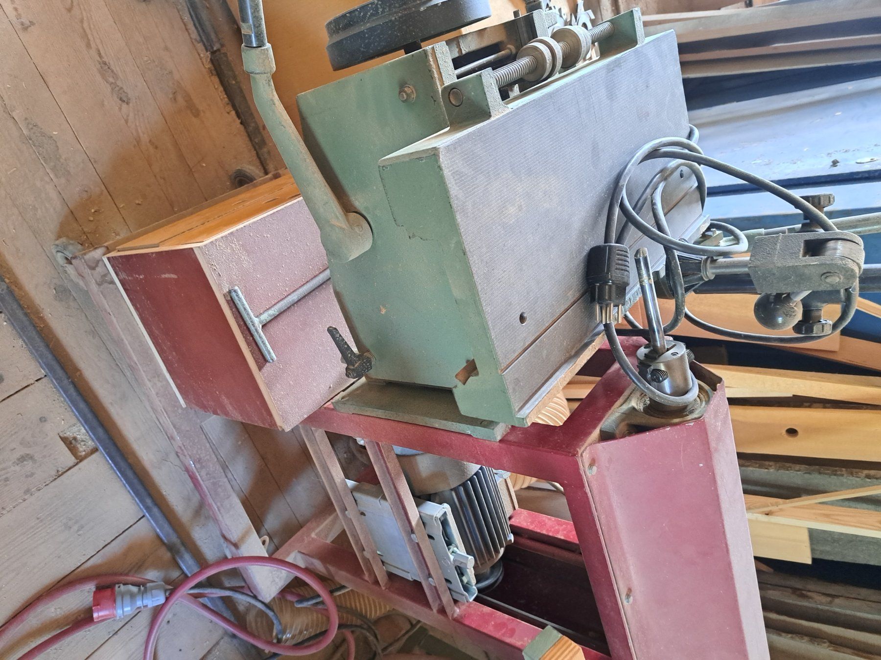 Trapani: Langlochbohrmaschine – Usato da Schänis venduto da PAMARI