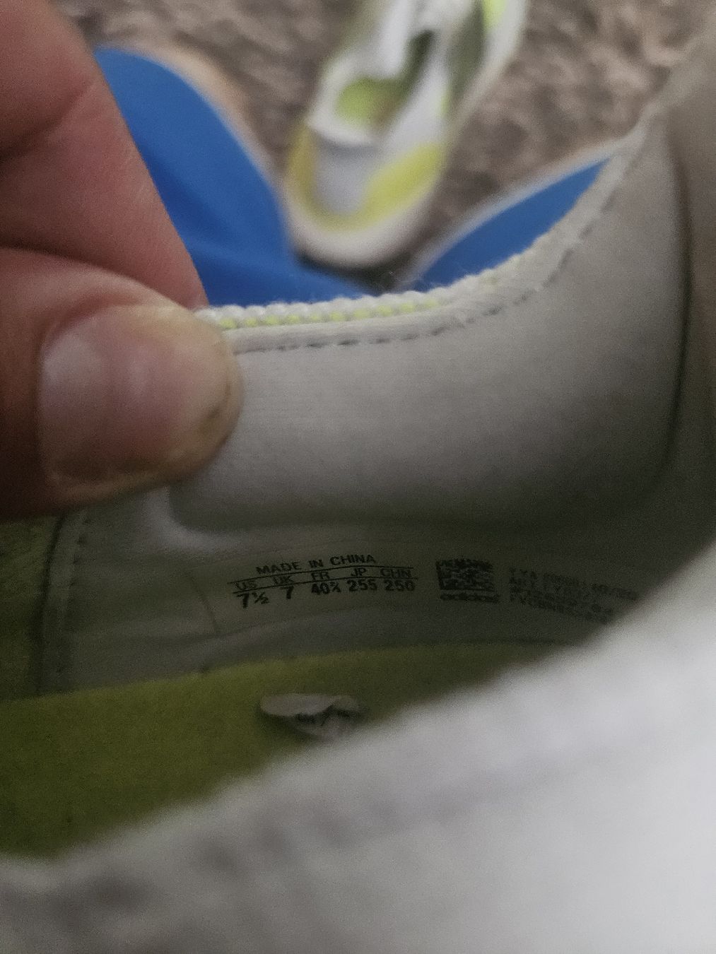 Adidas Scarpe da uomo: Adidas Ultra Boost Schuhe Gr 40 2/3 – Usato da Emmenbrücke venduto da TopGato 3
