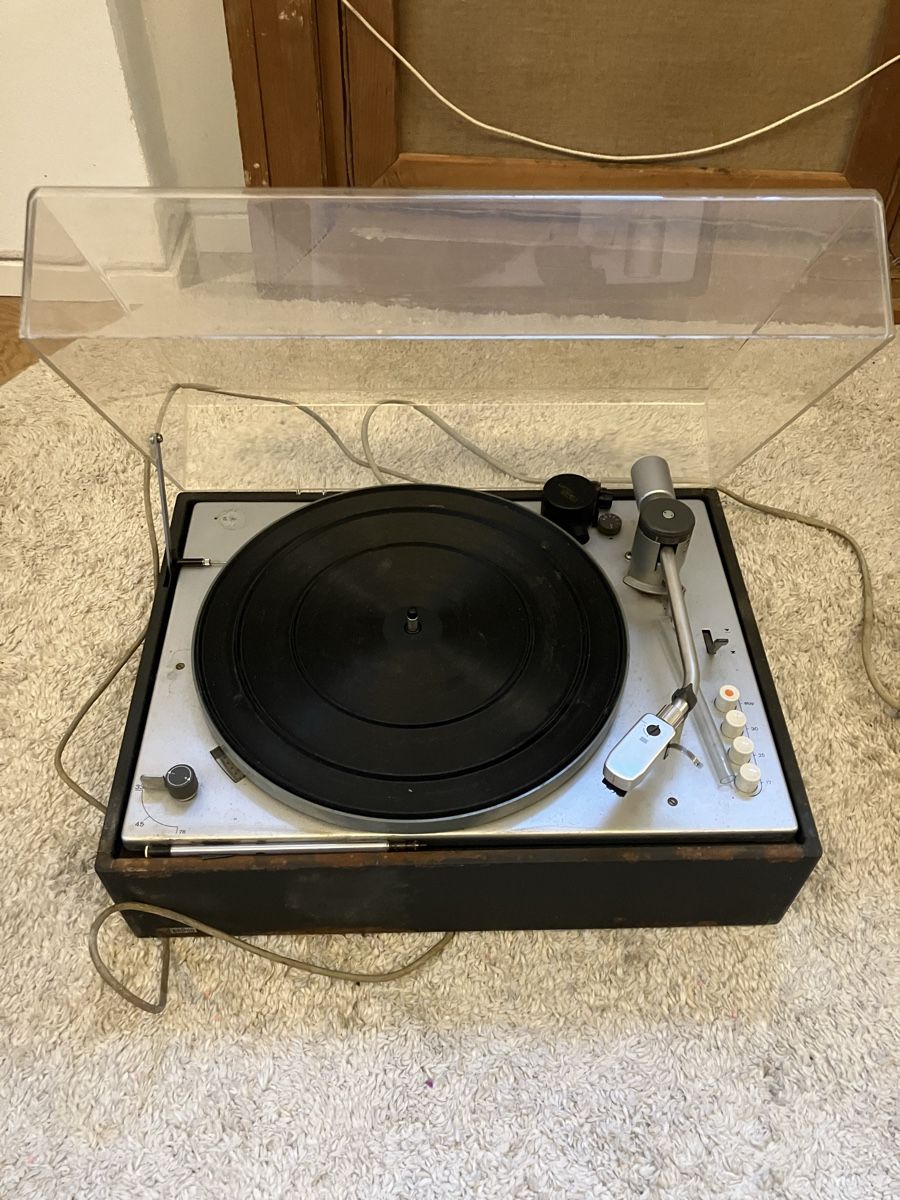 Braun Giradischi: Tourne-disque Braun, état usagé – Usato da fribourg venduto da Retroverso