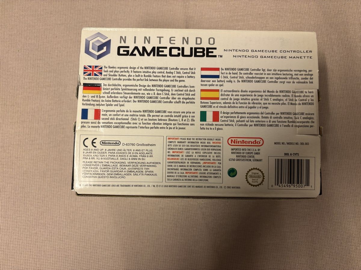 Nintendo Controller: Nintendo Gamecube Controller lila/ clear in OVP – Usato da Brütten venduto da Swerman1984 4