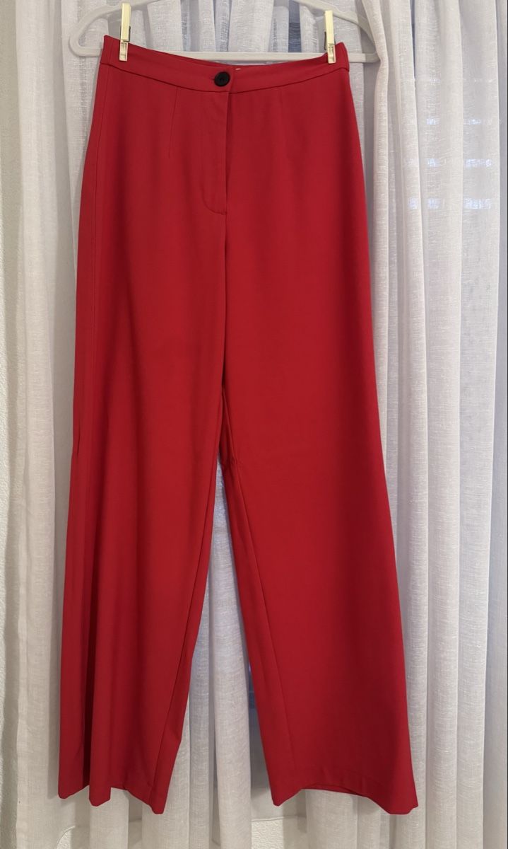Pantaloni: Rote Stoffhose, Gr. 38 – Usato da Neuenegg venduto da mel_5pnq
