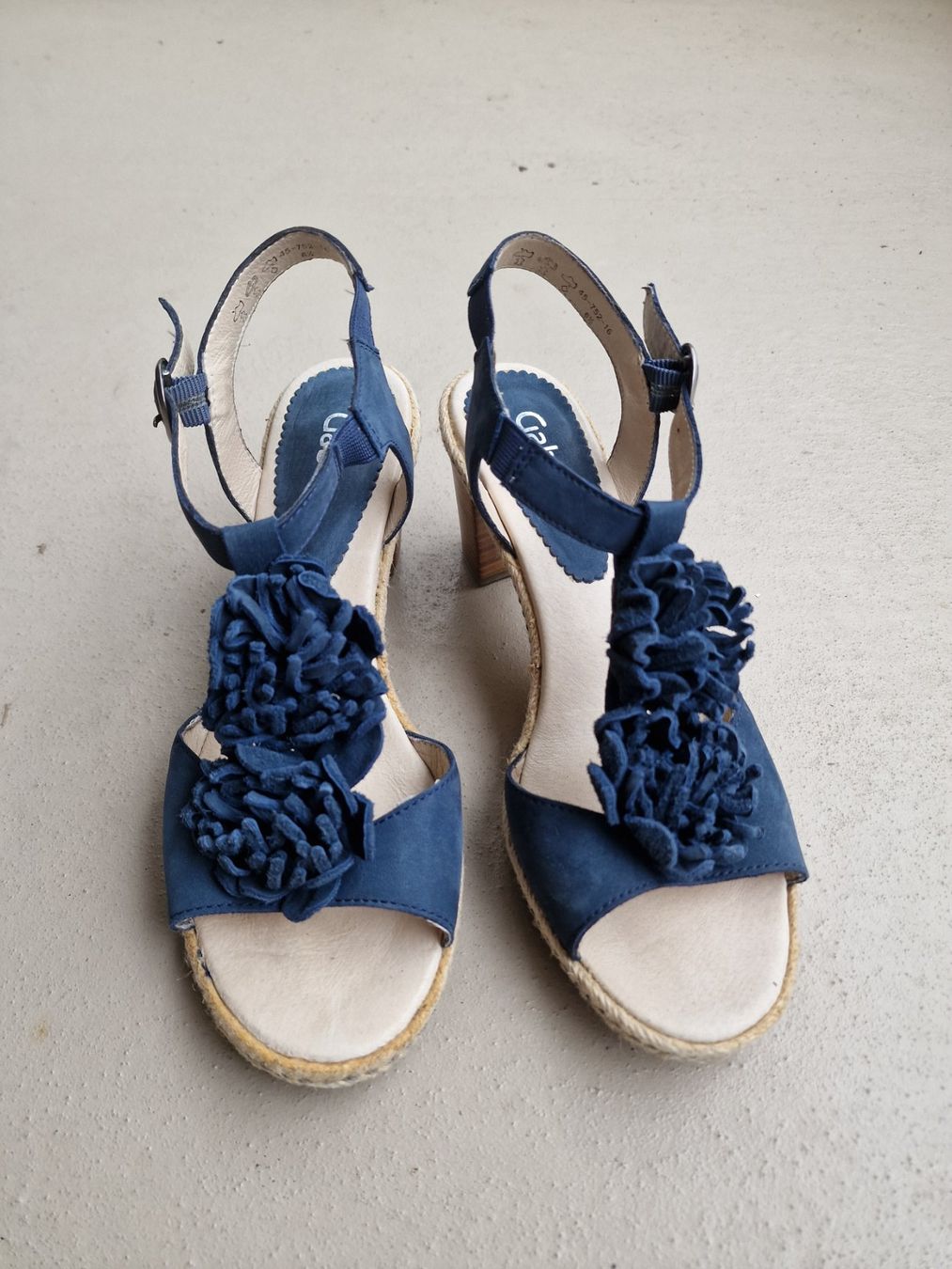 Gabor Scarpe da donna: Gabor Sandalen, dunkelblau, Gr. 40 – Usato da Bern venduto da dor_bps9 1