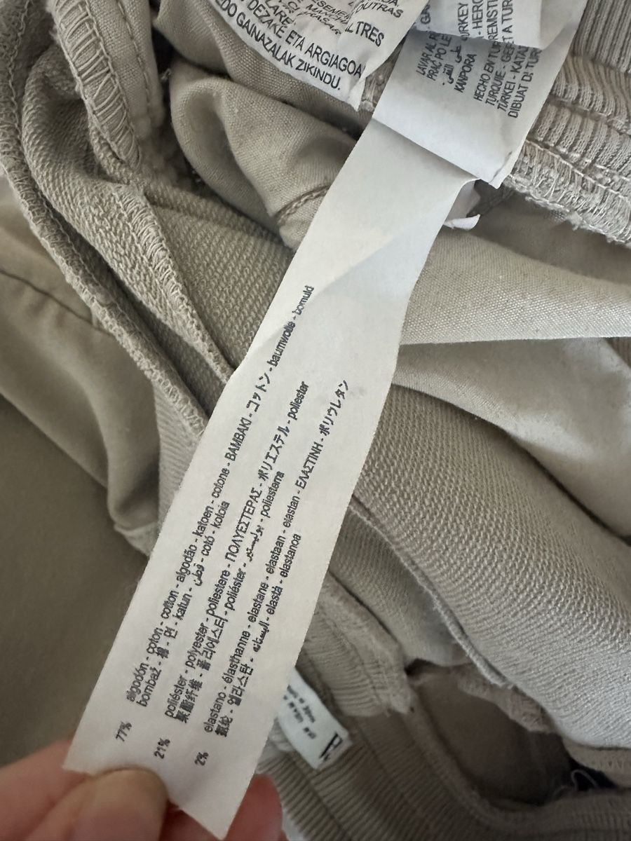 Zara Pantaloni: Zara beige Hose M – Usato da Zürich venduto da car_68nt 4