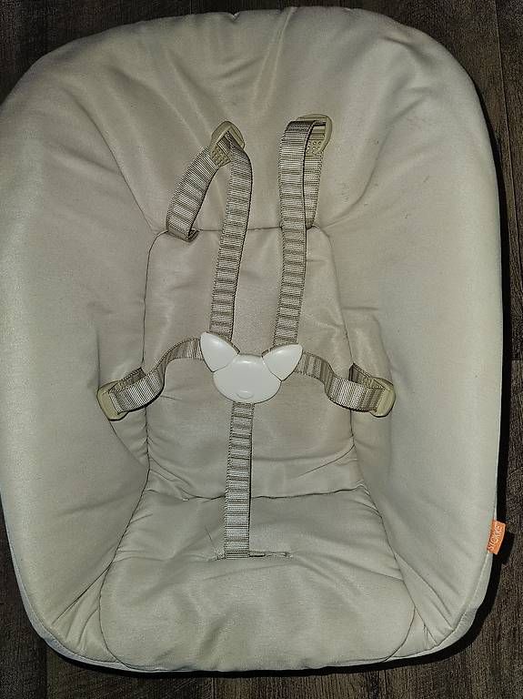 Stokke Seggioloni: Stokke Tripp Trapp Newbornset, älteres Modell – Usato da Schüpfen venduto da SANNYLI31 1