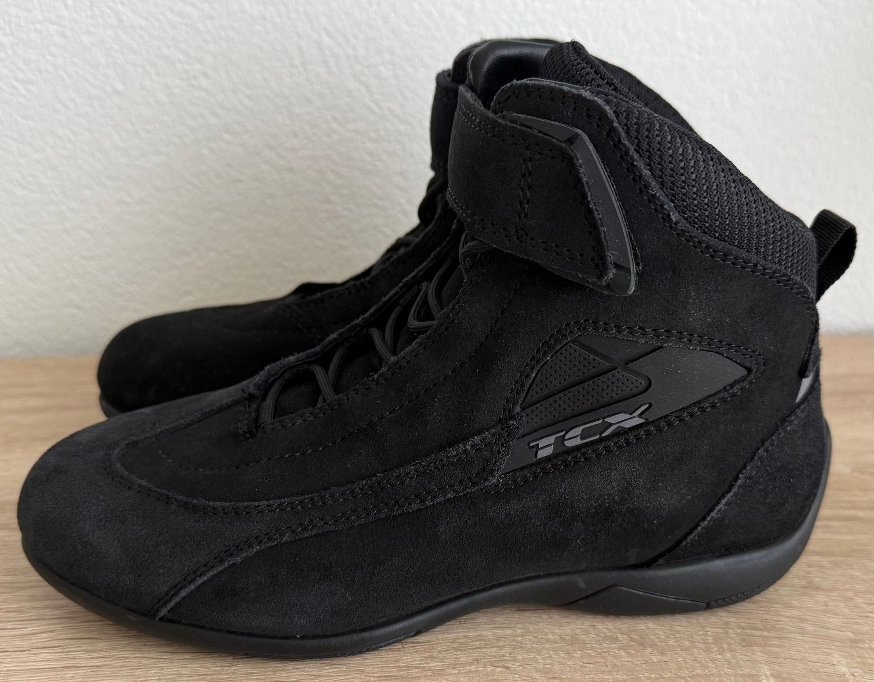 TCX Scarpe da donna: Motorrad-Stiefel TCX Damen Grösse 37 – Usato da Frauenkappelen venduto da HDPerle