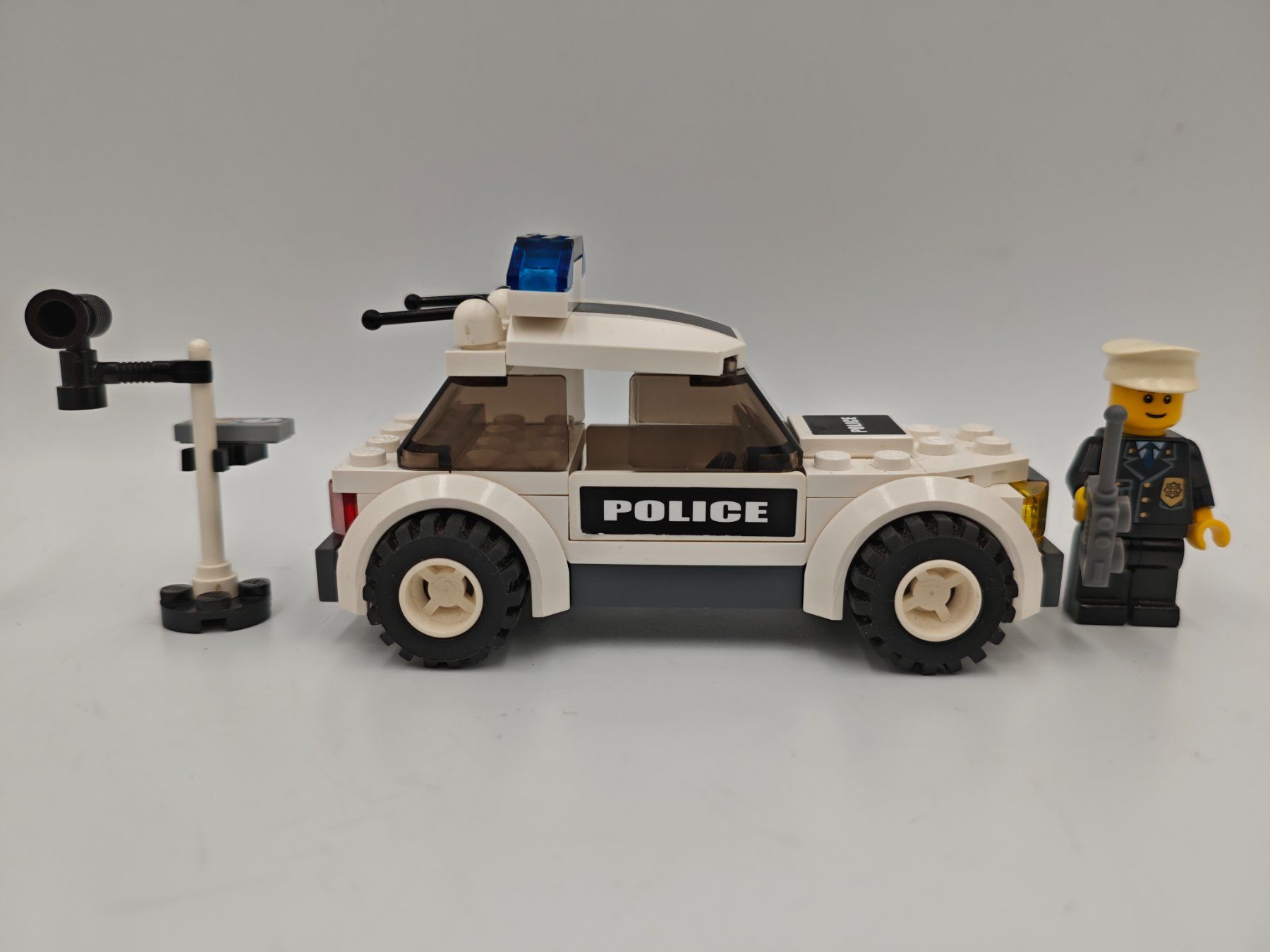 Lego Spielzeuge: 7236 Police Car – Gebraucht aus Bremgarten AG von redstar69 1