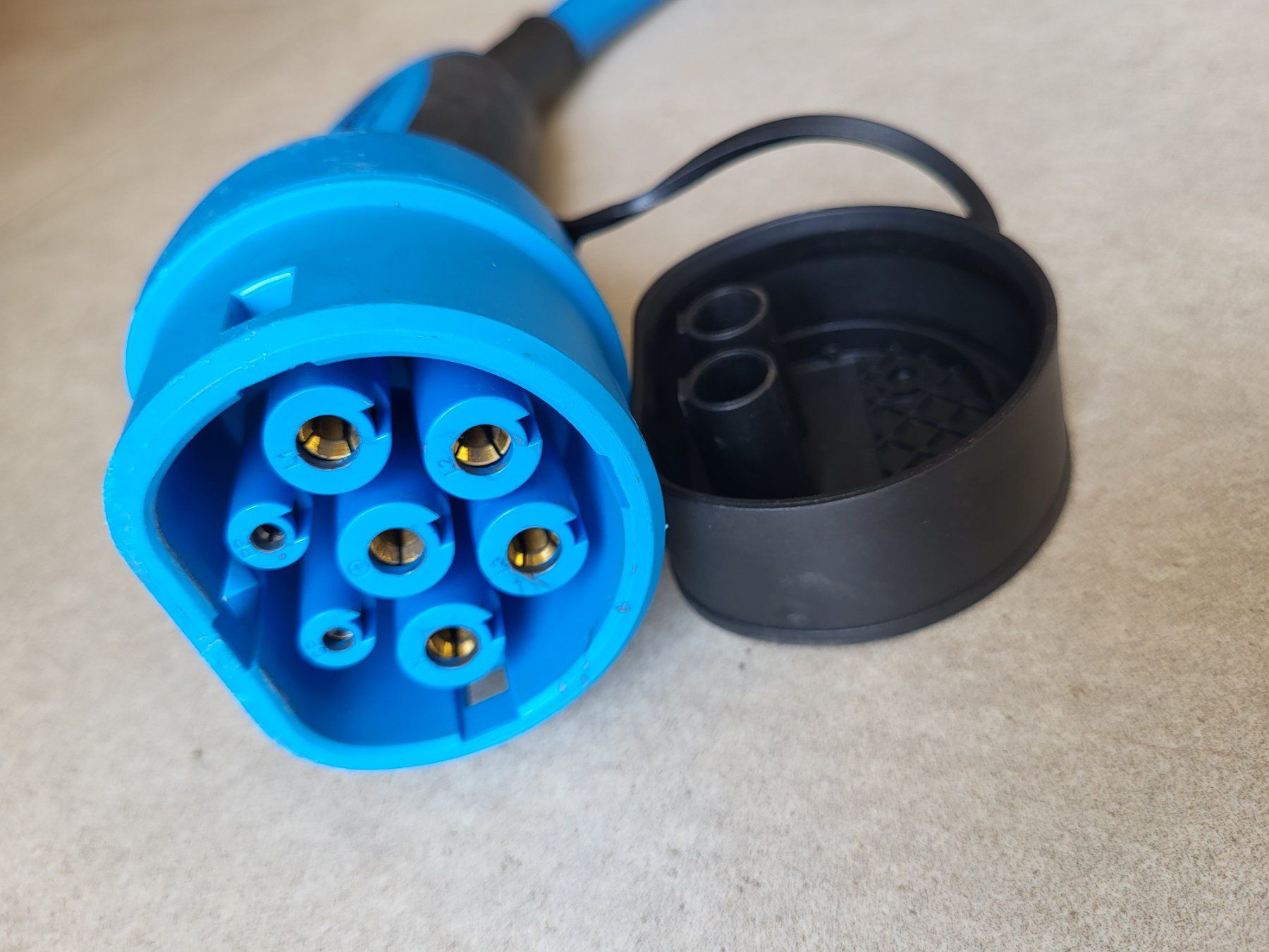Mennekes Cavi: Ladekabel für Elektroauto Typ 2 (11 oder 22 kW) 7 meter – Usato da S. Carlo GR venduto da hb9tvm 4