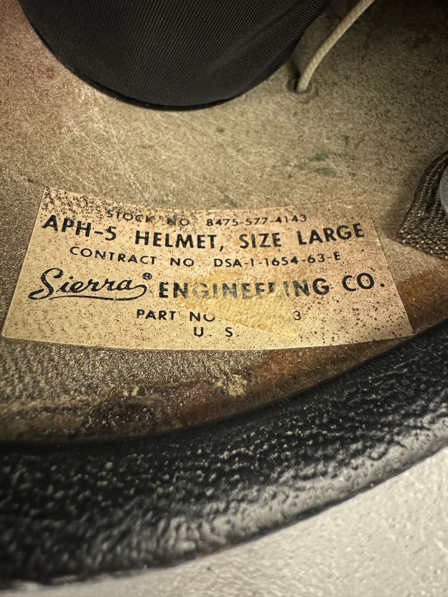 Helme & Visiere: Pilotenhelm Helikopter Vietnam APH-5 – Gebraucht aus Walchwil von Mr.Jingels 4