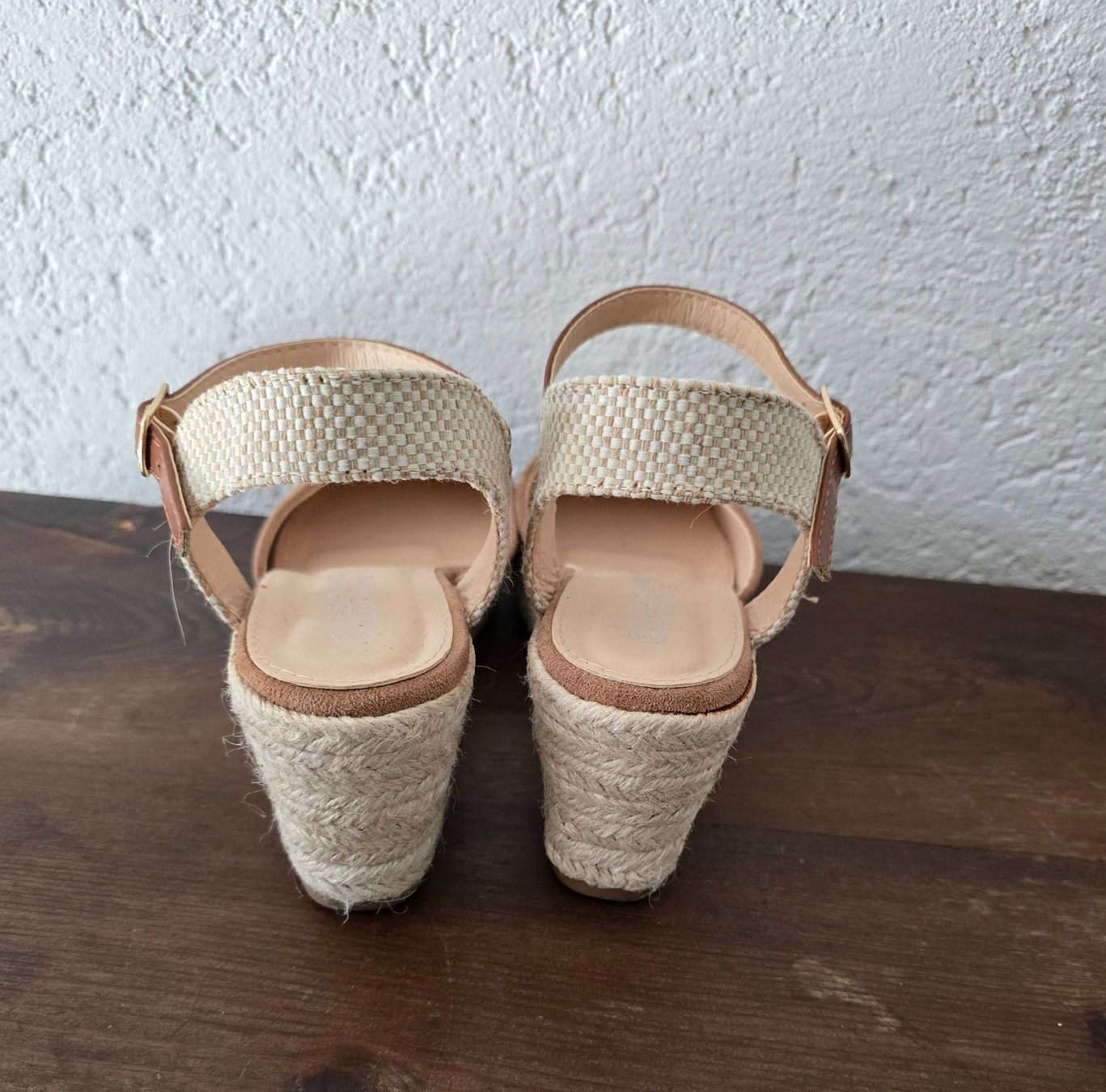 Damenschuhe: Espadrilles compensées 39 – Neu (gemäss Beschreibung) aus La Neuveville von Diamise 1