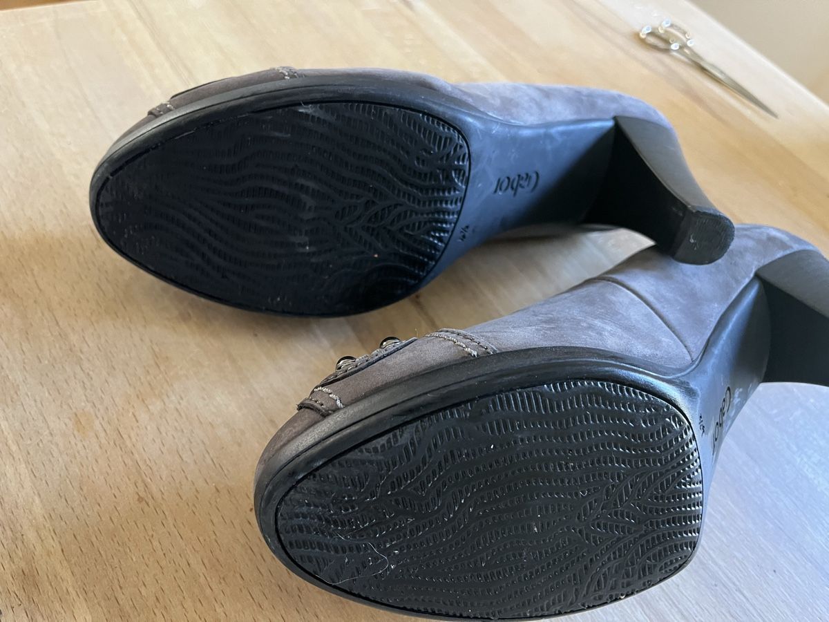 Gabor Scarpe da donna: Neuwertige Gaborschuhe gr.37,5 grau – Usato da Rikon im Tösstal venduto da stupsi99 4