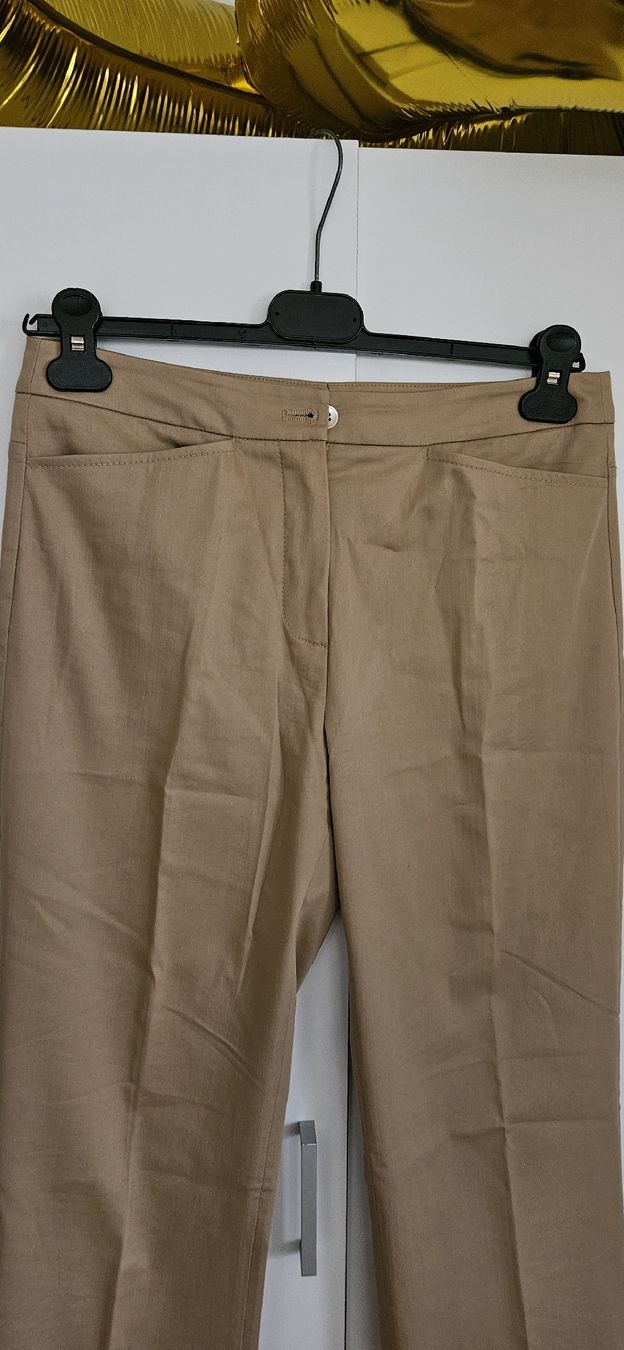 Pantaloni: Hose Private Label 36 – Usato da Hellbühl venduto da Oki_doki 1