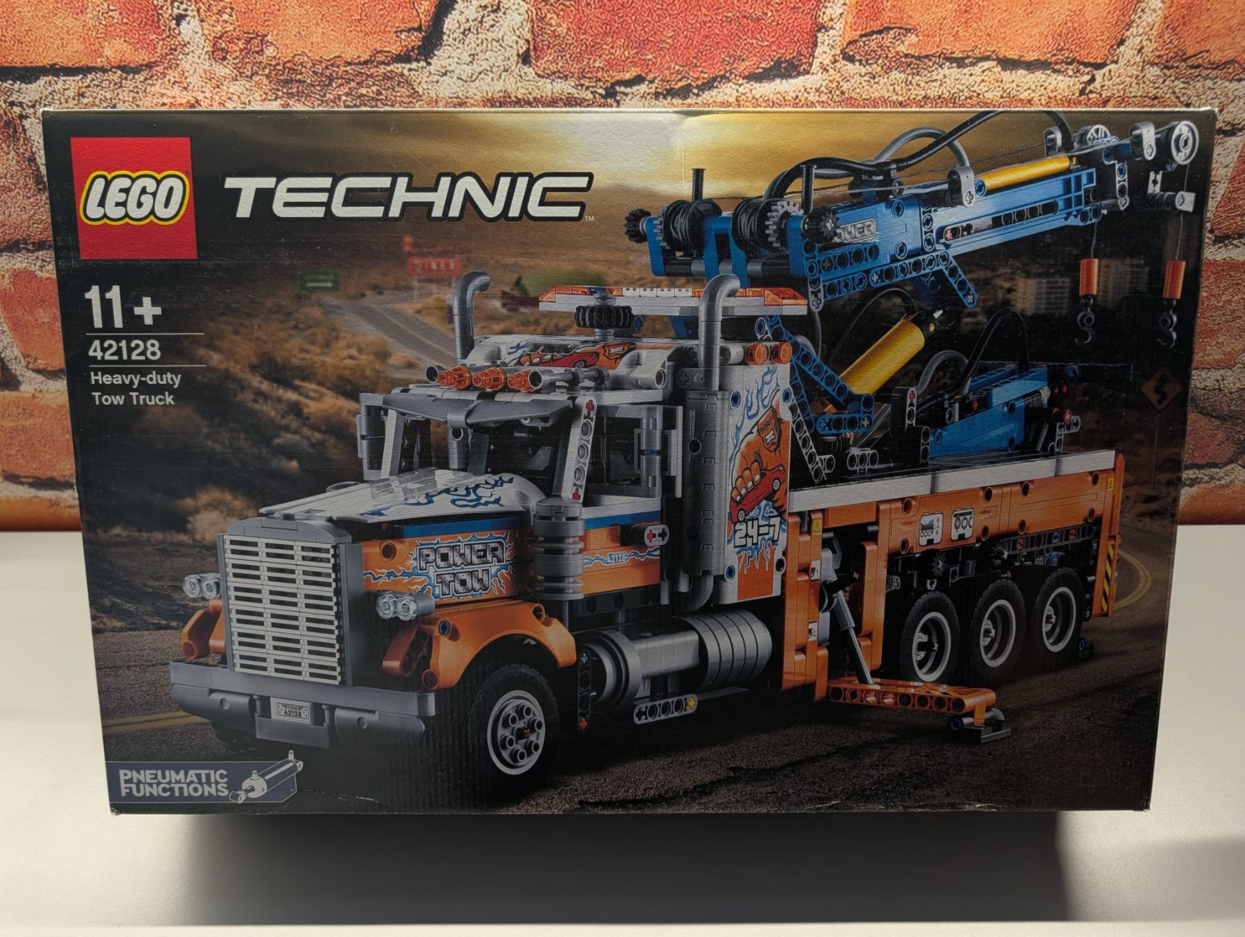 Lego Kit di costruzioni: LEGO Technic / 42128 Schwerlast-Abschleppwagen – Nuovo e nell'imballaggio originale da Einsiedeln venduto da Arizonier