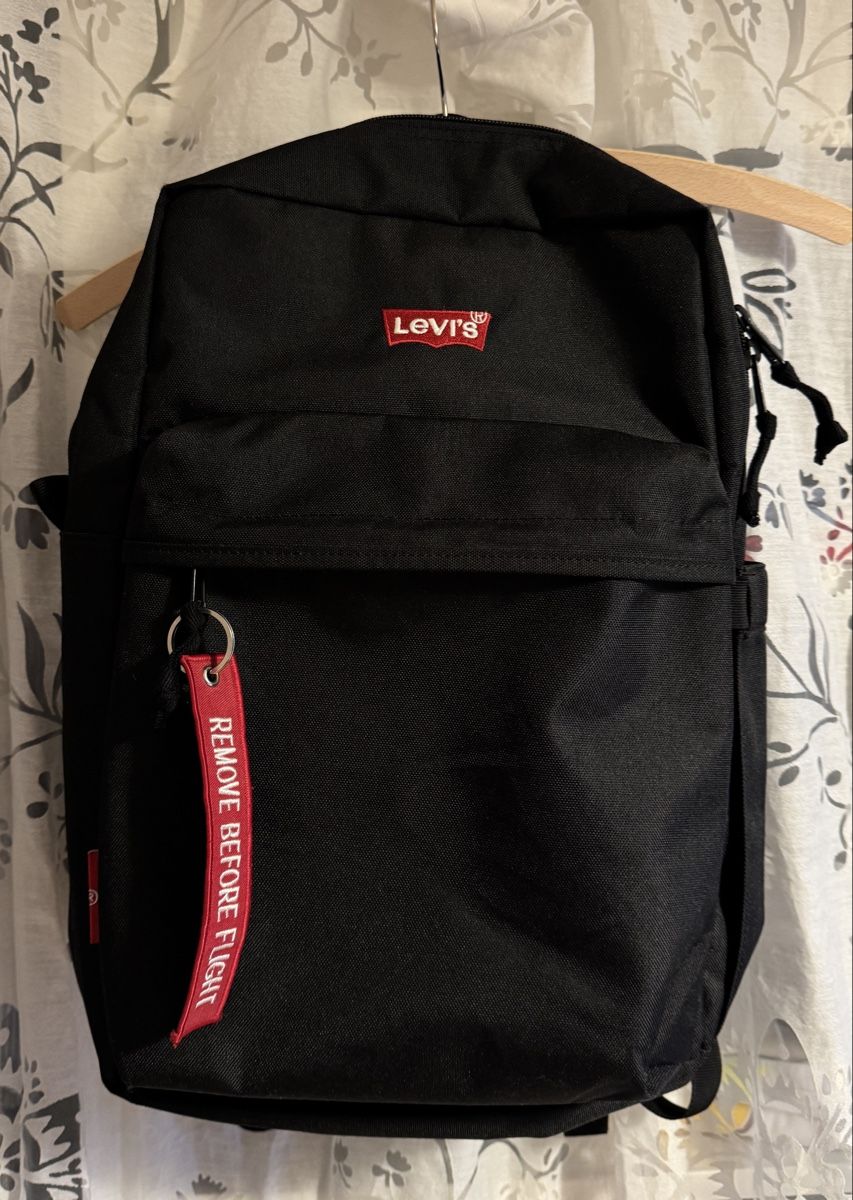 Levi's Zaini: Levi's Rucksack – Usato da Niederurnen venduto da row_m7ld 1