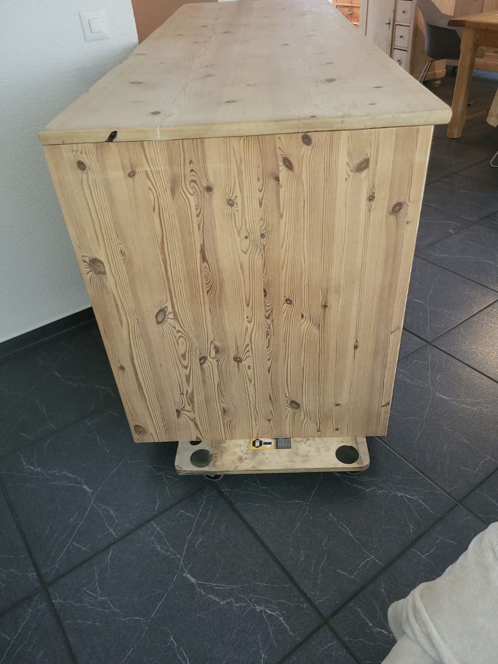 Commodes: Wunderschöne antike Apothekerkommode restauriert – D'occasion à Hofstetten SO par famburgert 3