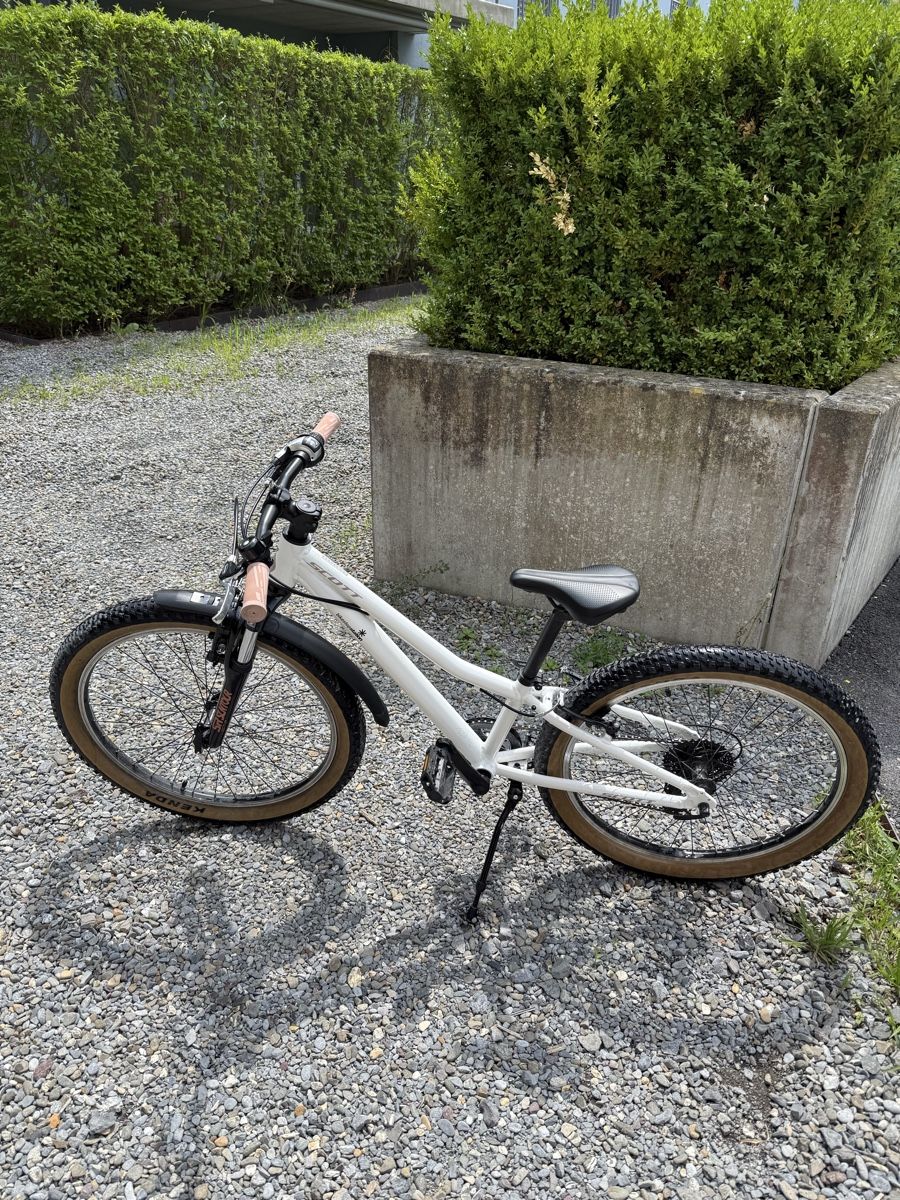 Scott Vélos: Scott Bike 24 Zoll – D'occasion à Mollis par kitty1988 1