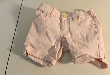 Süsse Mädchen Shorts Gr. 92 (nov72)
